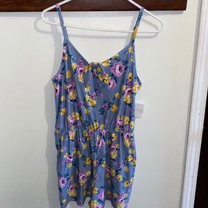 Ultra Flirt Floral Romper Size XL